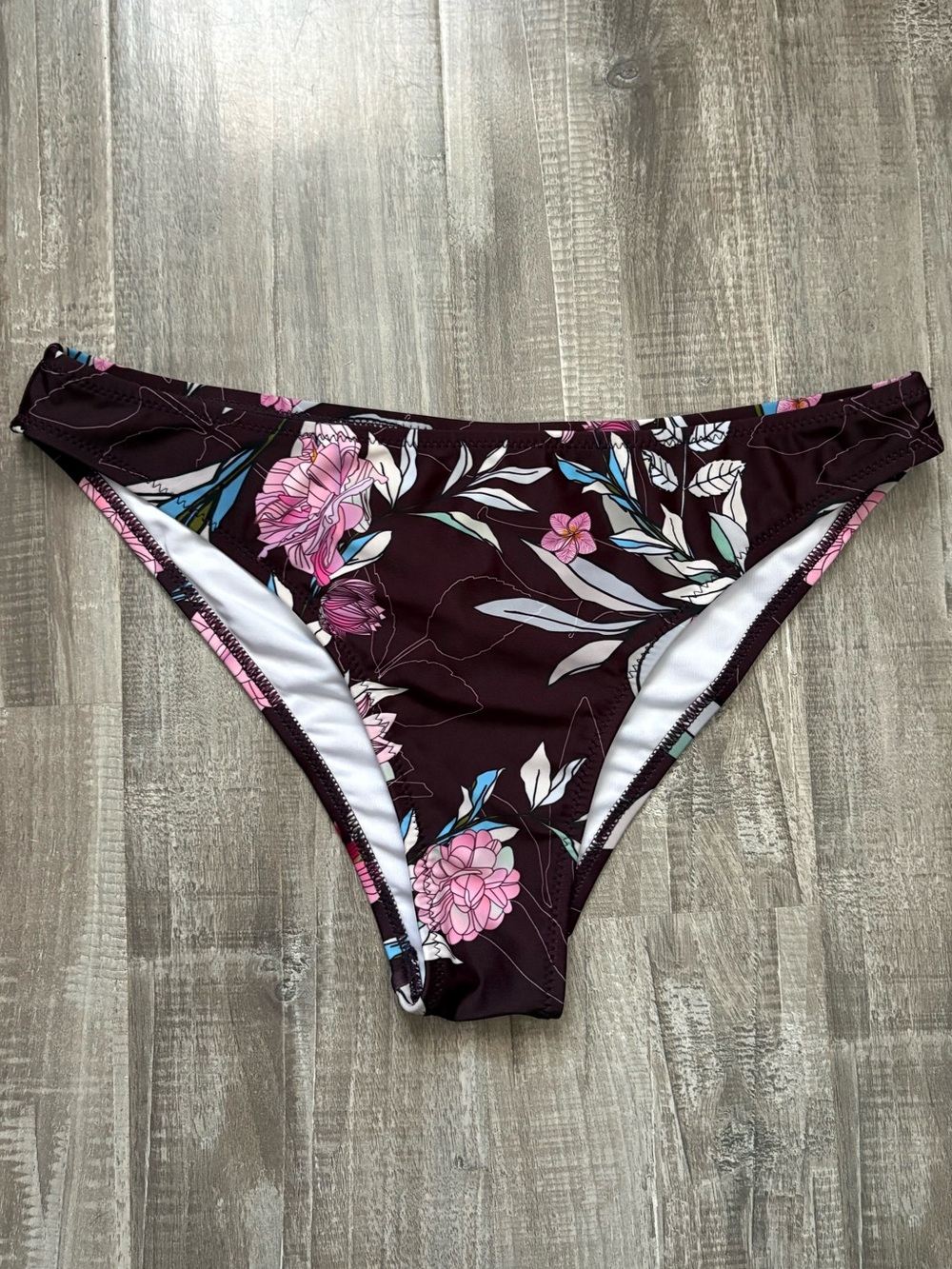 Cupshe Cheeky Plum Floral Bikini Bottom with Pink & Blue Accents